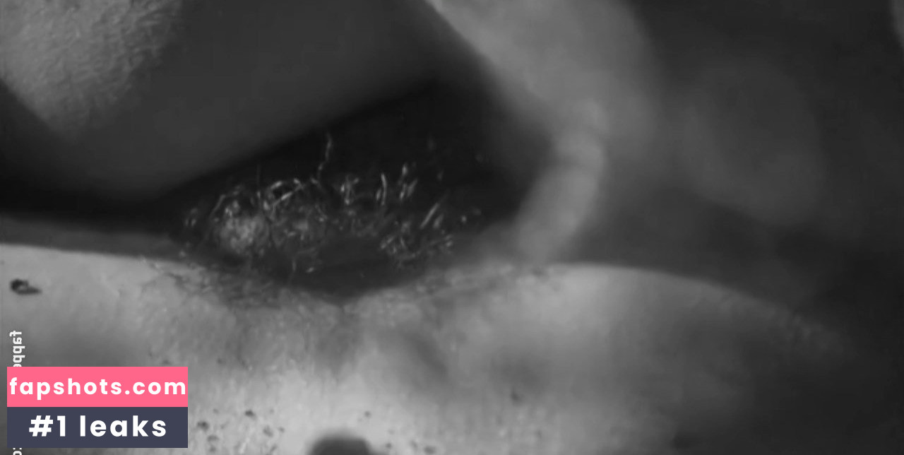 Elina Löwensohn gallery photo #4