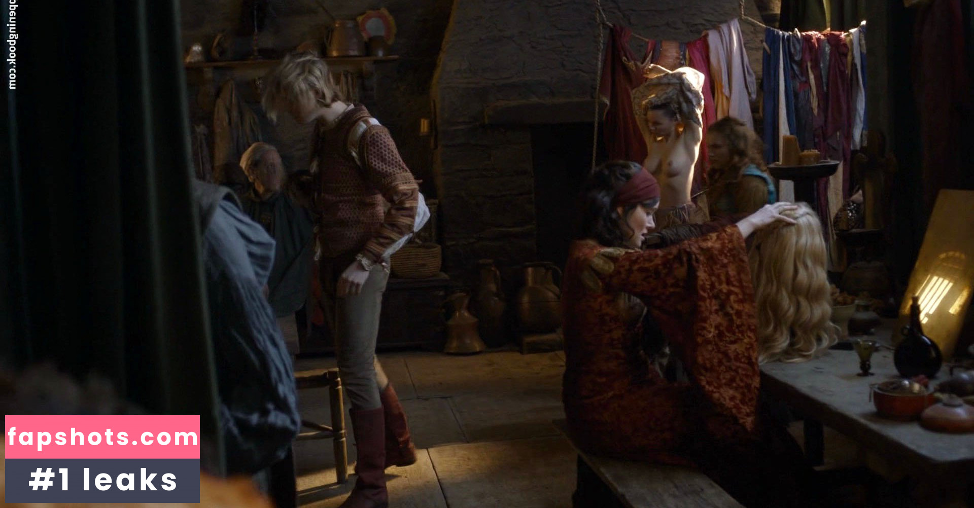 Eline Powell gallery photo #27