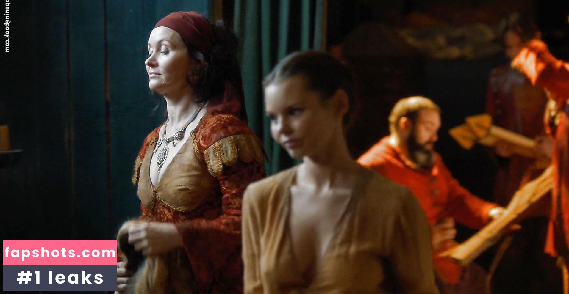 Eline Powell gallery photo #43