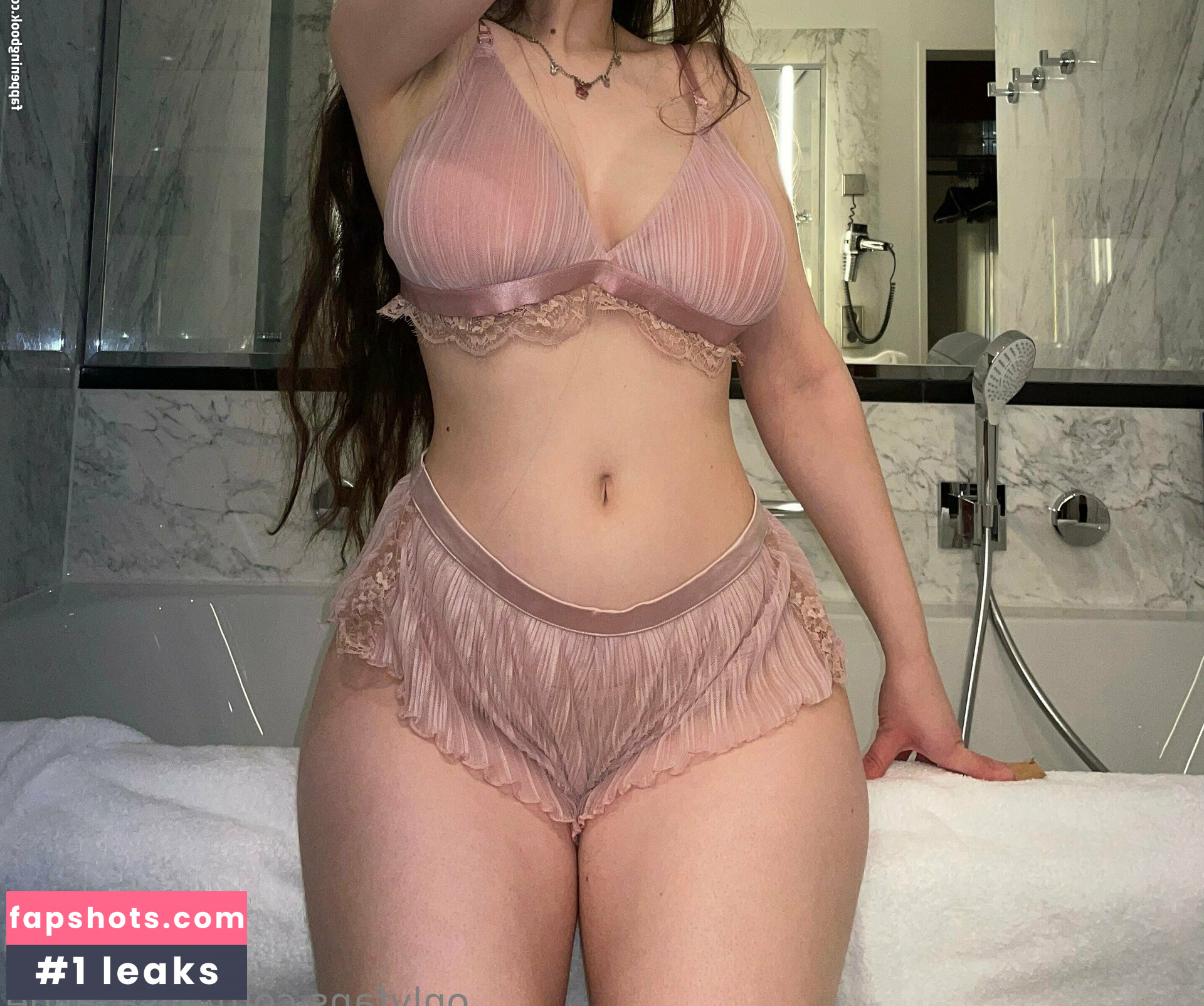 Elisa Aline gallery photo #189