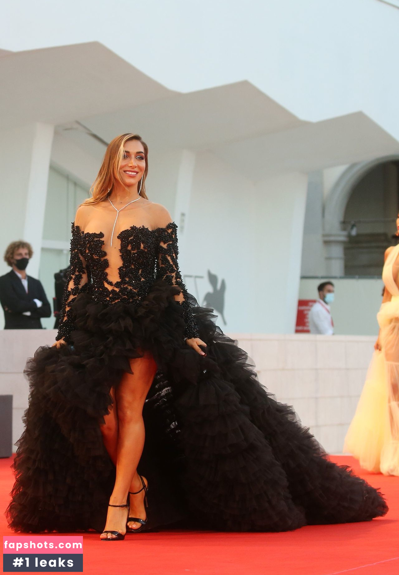 Elisa De Panicis gallery photo #53