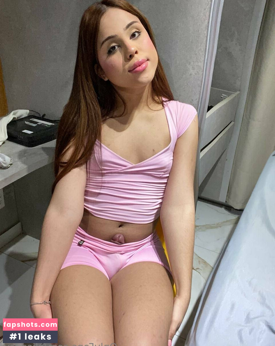 elisa.icy gallery photo #8