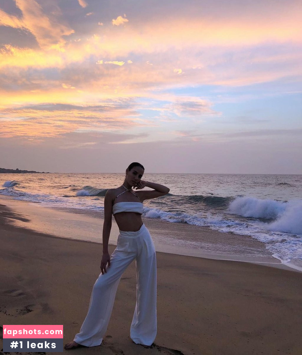 Elisa Meliani gallery photo #116