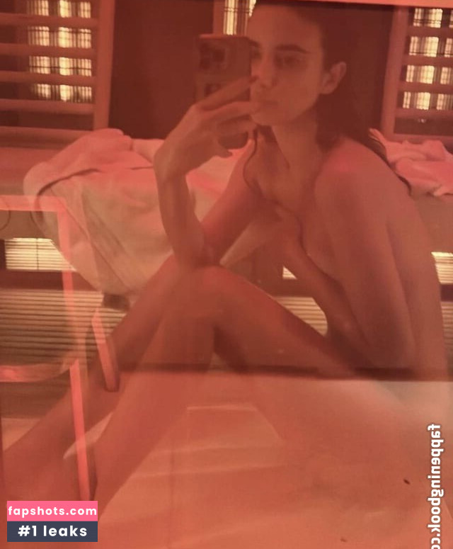 Elisa & Renne Herbert Twins gallery photo #24