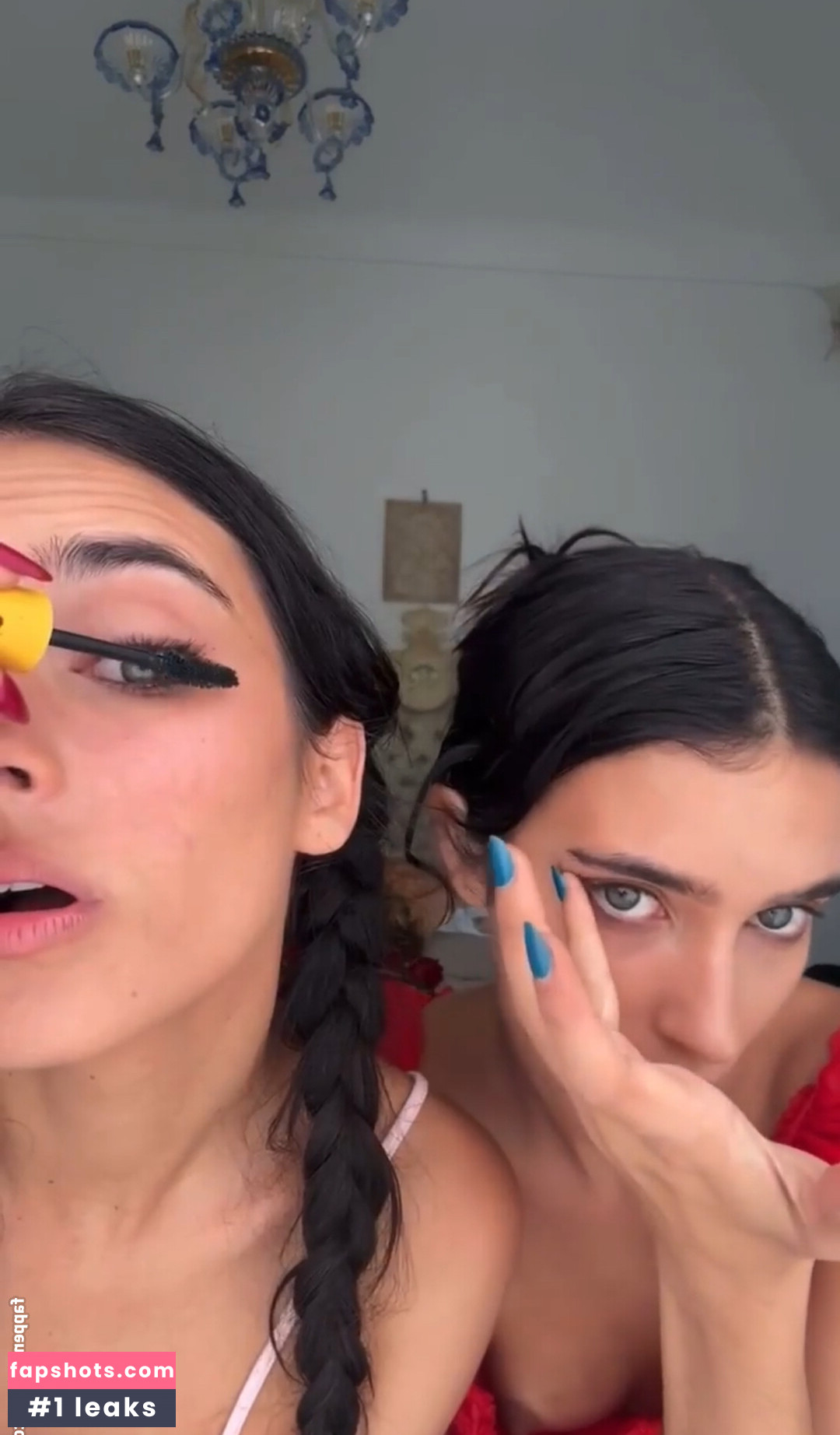 Elisa & Renne Herbert Twins gallery photo #30