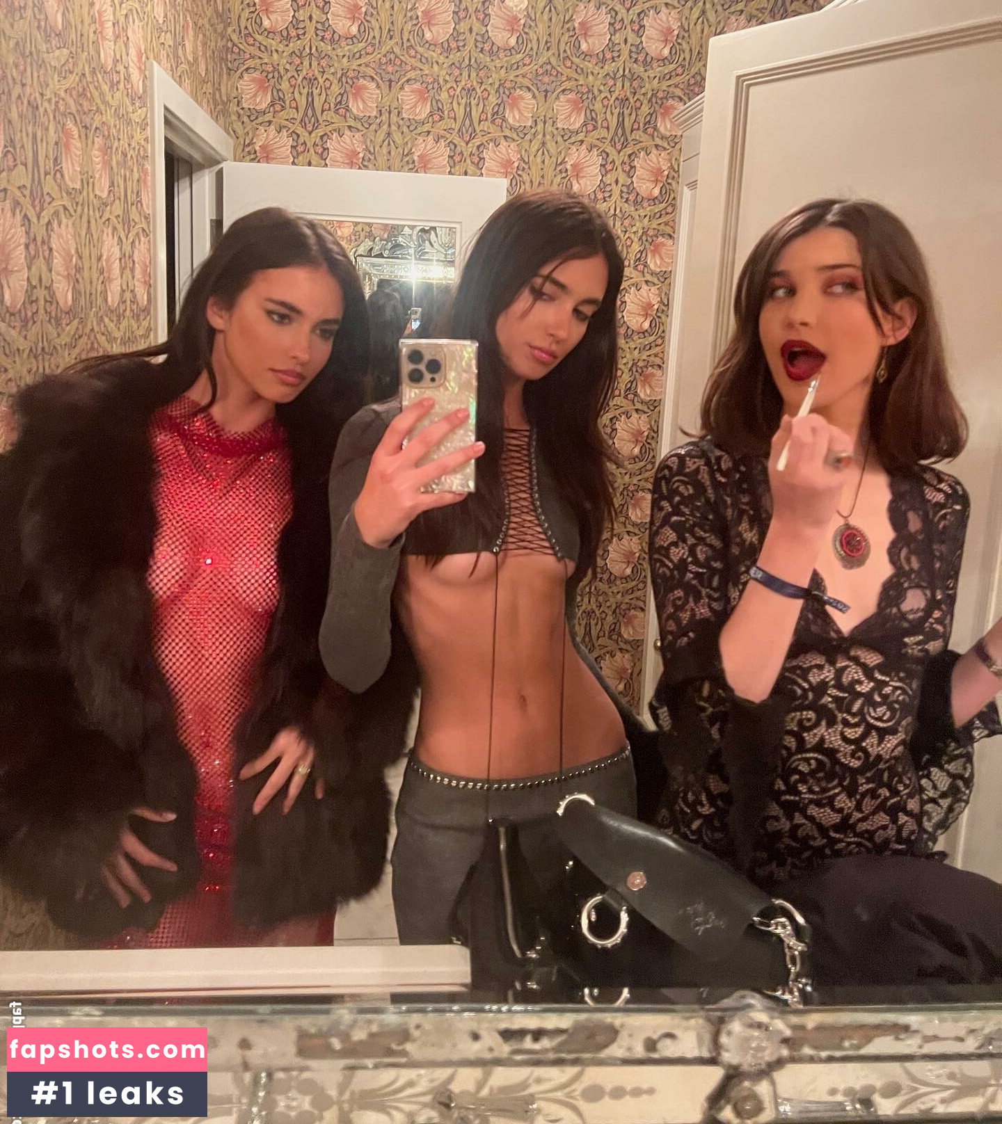 Elisa & Renne Herbert Twins gallery photo #48