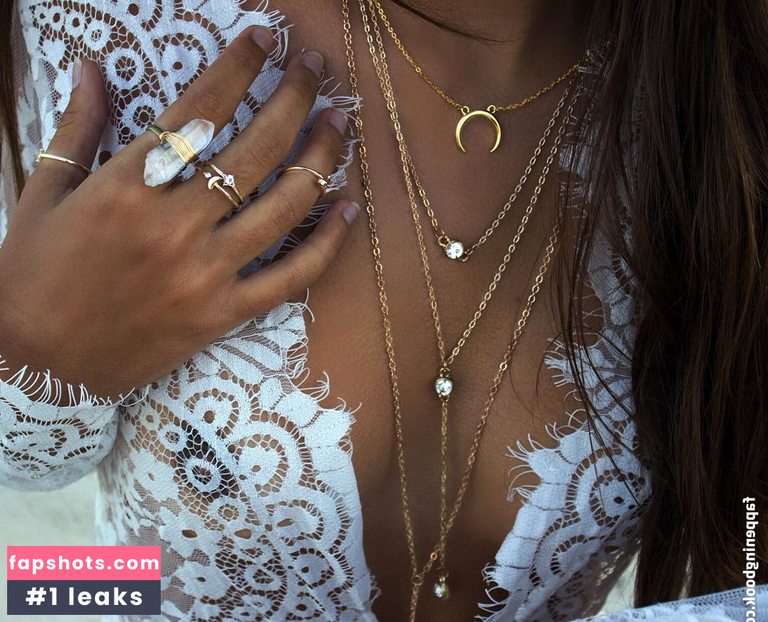 Elisa & Renne Herbert Twins gallery photo #83