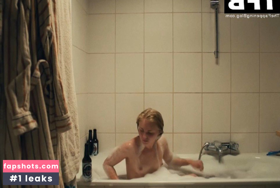 Elisa Schlott Nacktheit OnlyFans Fotos #31 - Fapshots