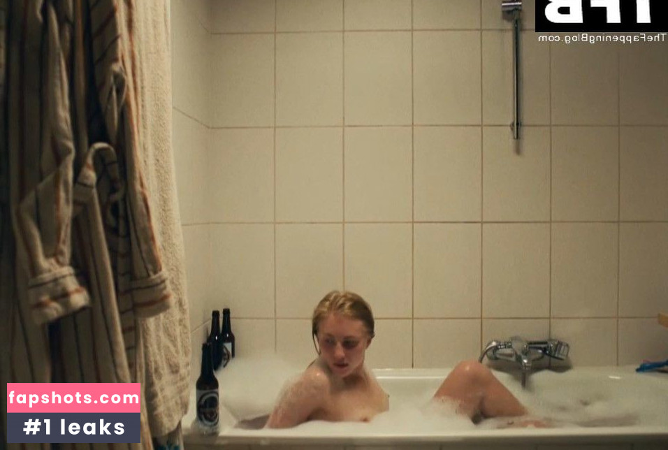 Elisa Schlott Nacktheit OnlyFans Fotos #33 - Fapshots