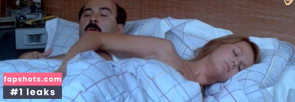 Elisa Servier gallery photo #17