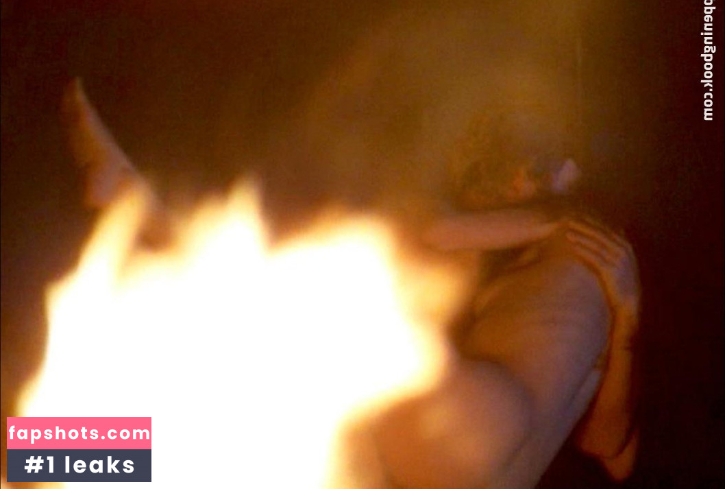 Elisabeth Brooks gallery photo #7