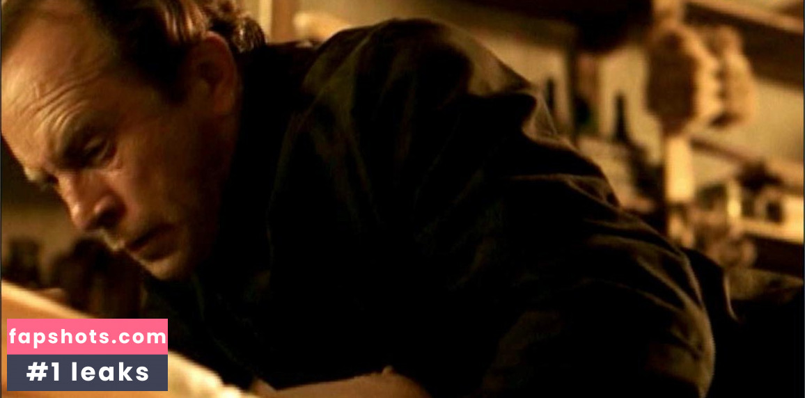 Elisabeth Margoni gallery photo #11