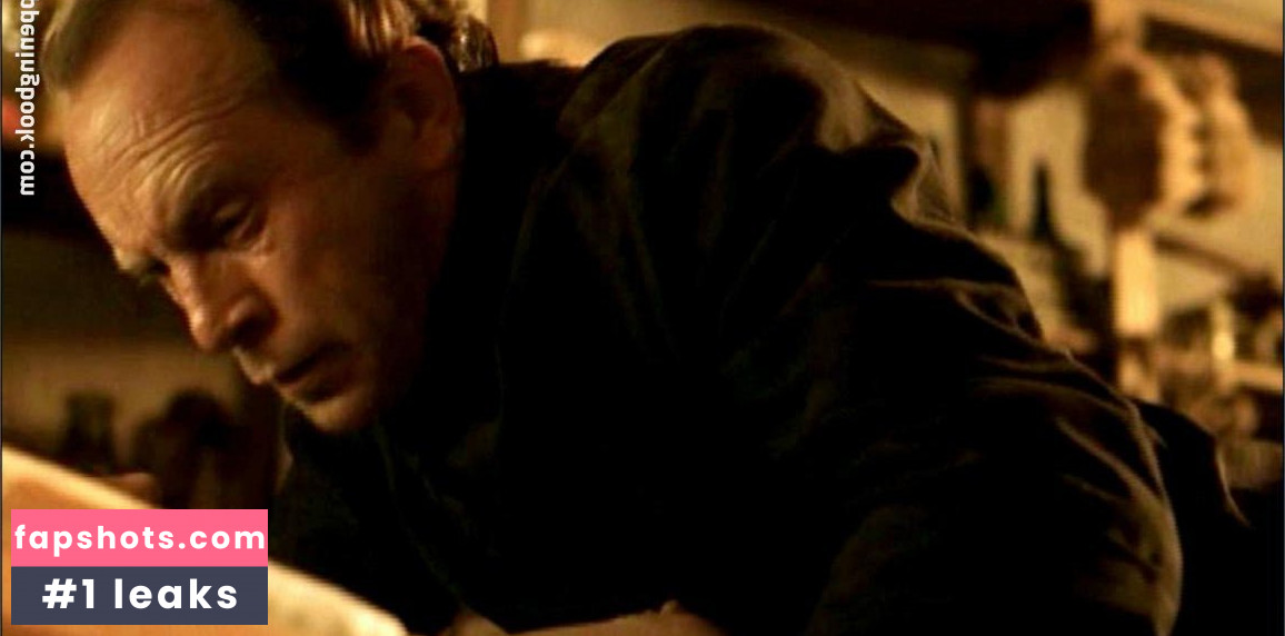 Elisabeth Margoni gallery photo #8