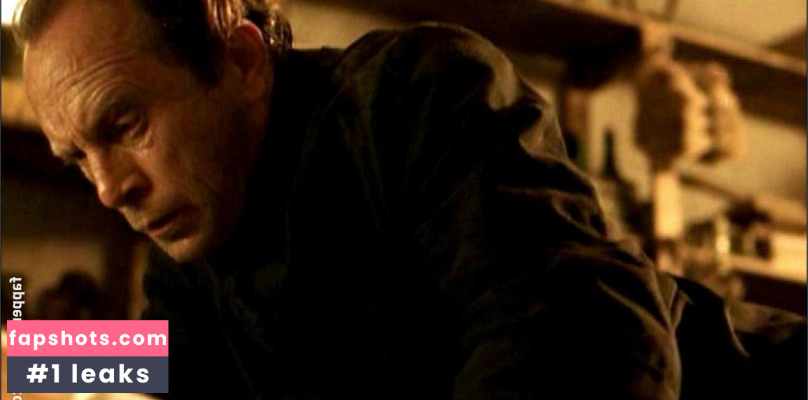 Elisabeth Margoni gallery photo #9