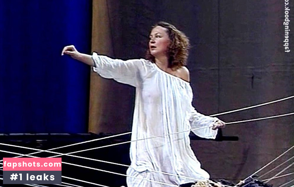 Elisabeth Schwarz gallery photo #2