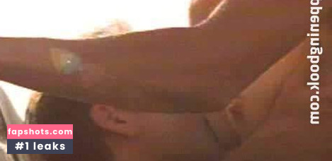 Elisabeth Shue Nude Leaks OnlyFans Photos #135 - LeakJerk