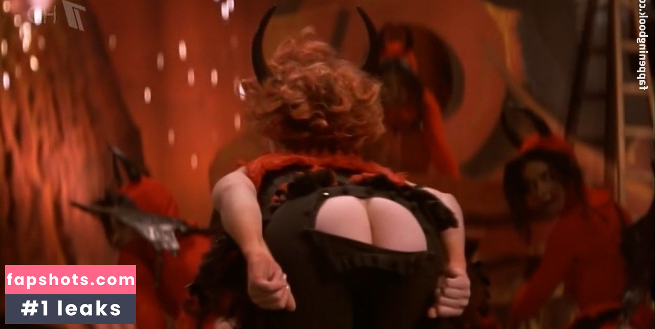 Elisabeth Shue Nude Leaks OnlyFans Photos #42 - LeakJerk