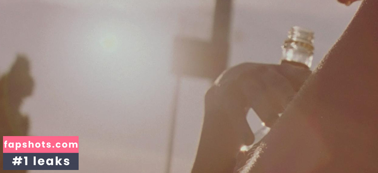 Elisabeth Shue Nude Leaks OnlyFans Photos #91 - LeakJerk