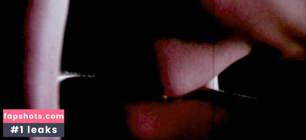 Elisabeth Volkmann gallery photo #14