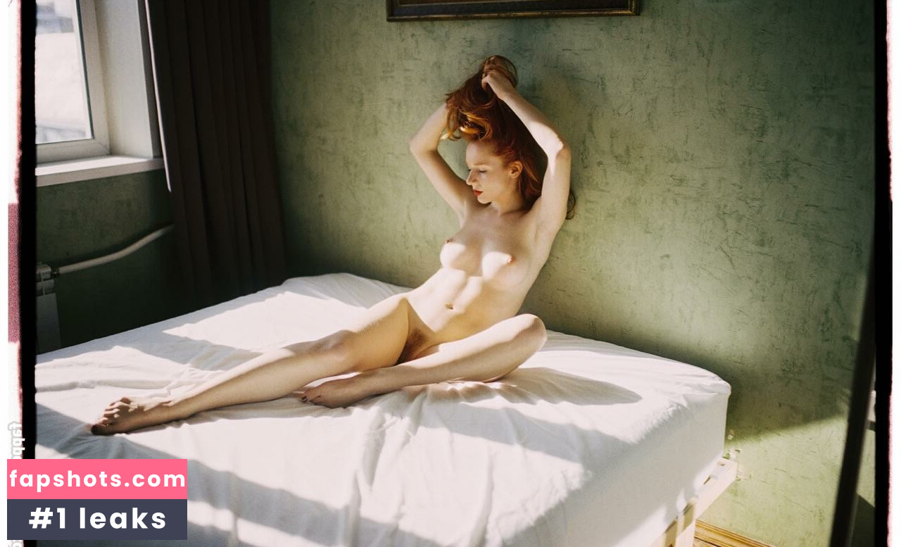 Elisaveta Kurilko gallery photo #6