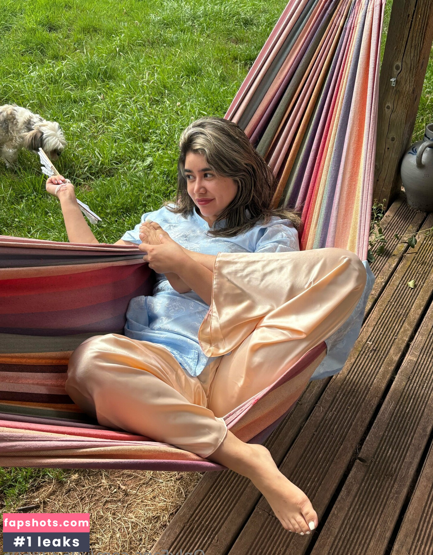 Elise ASMR gallery photo #18