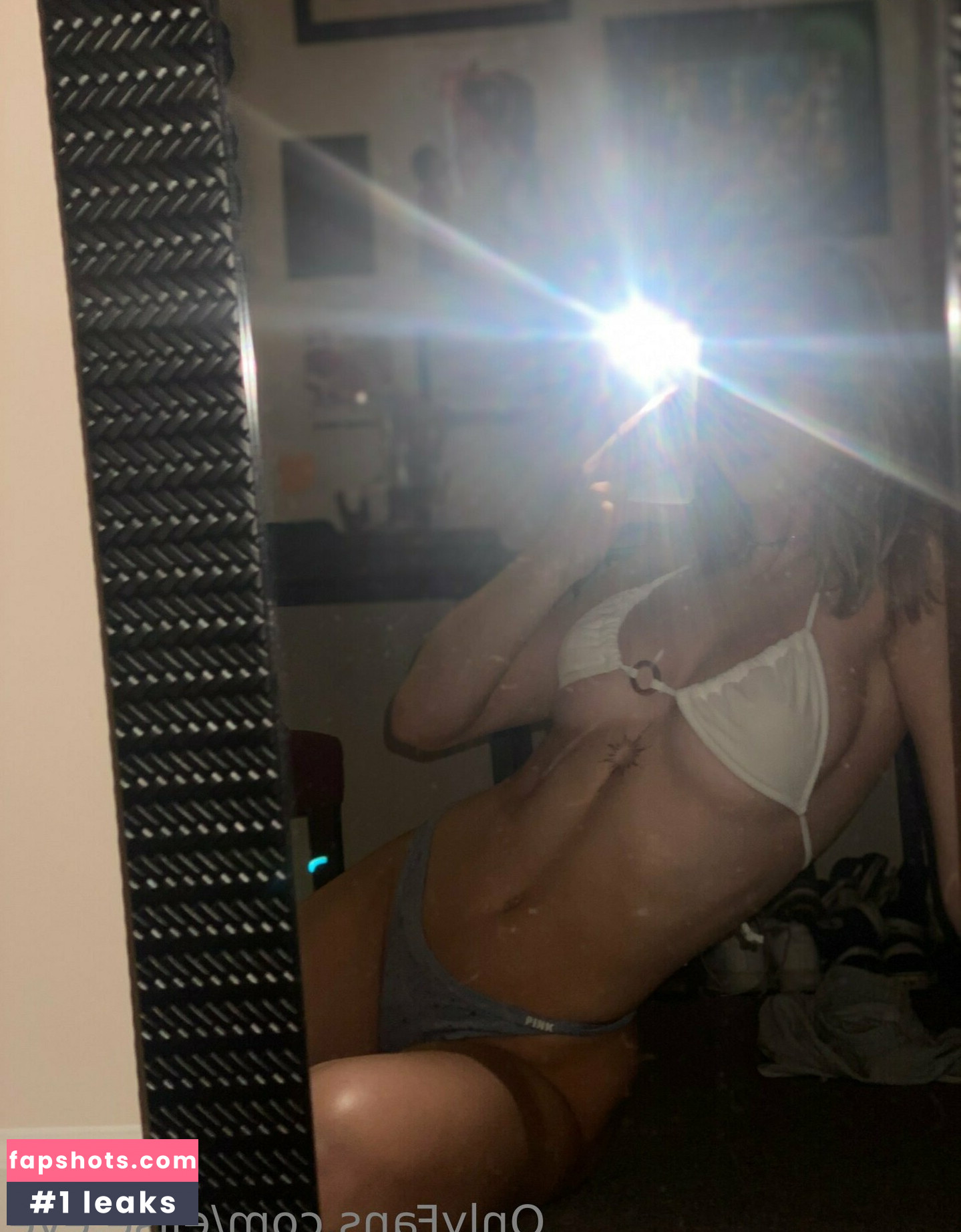 elise.eve gallery photo #115