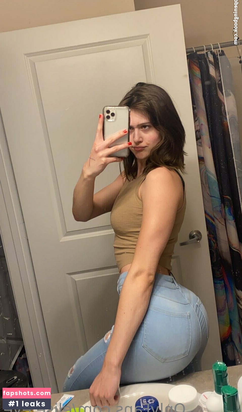 elise.eve gallery photo #153