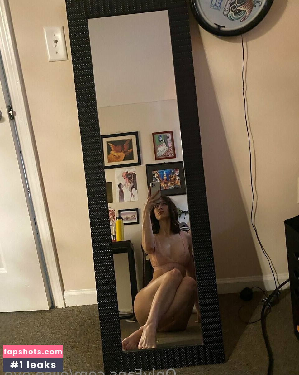 elise.eve gallery photo #168