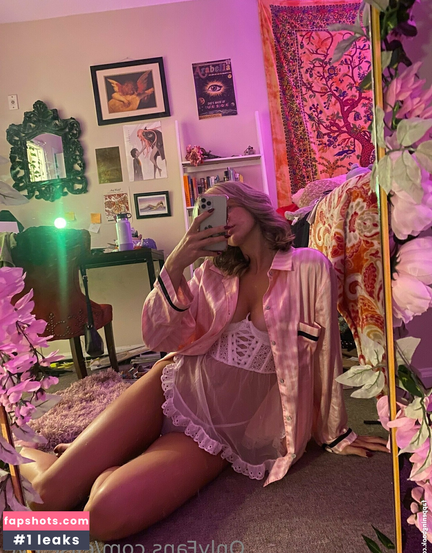 elise.eve gallery photo #76