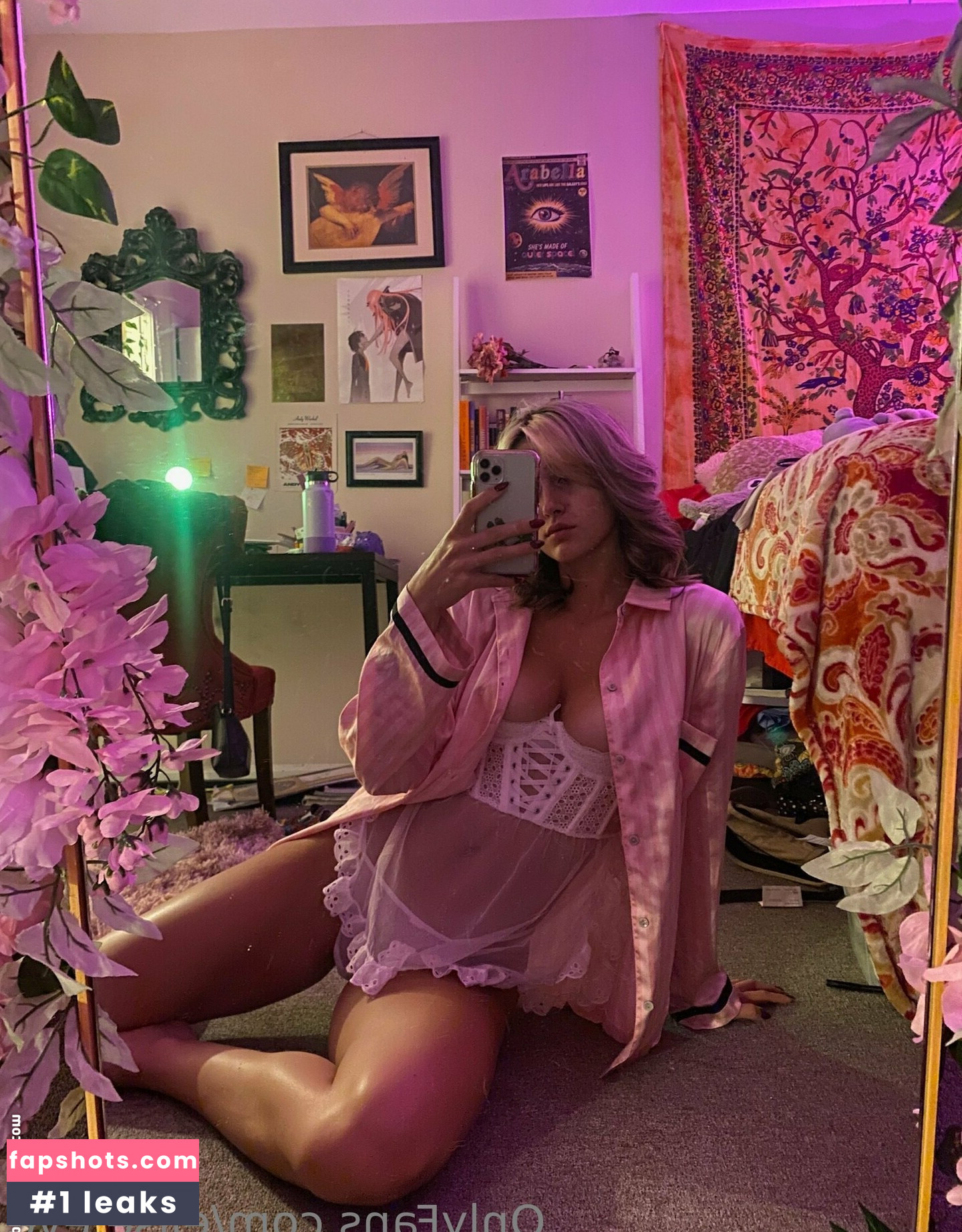 elise.eve gallery photo #88