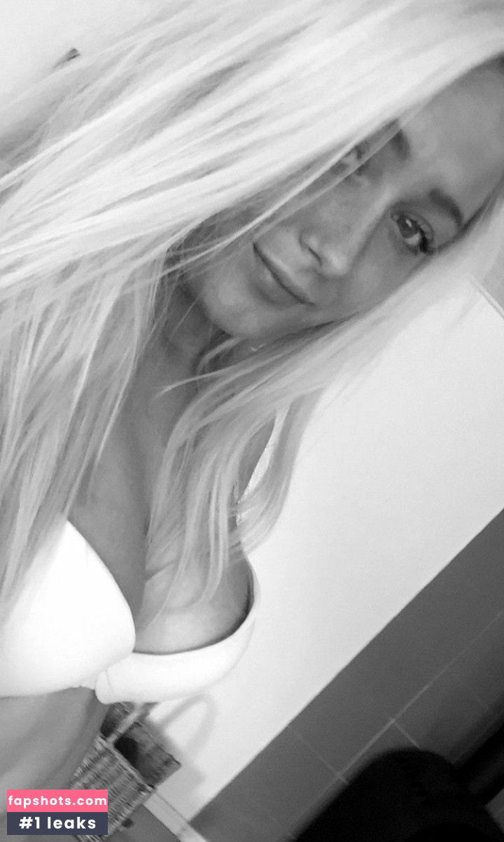 Elise Harritz Hansen gallery photo #49