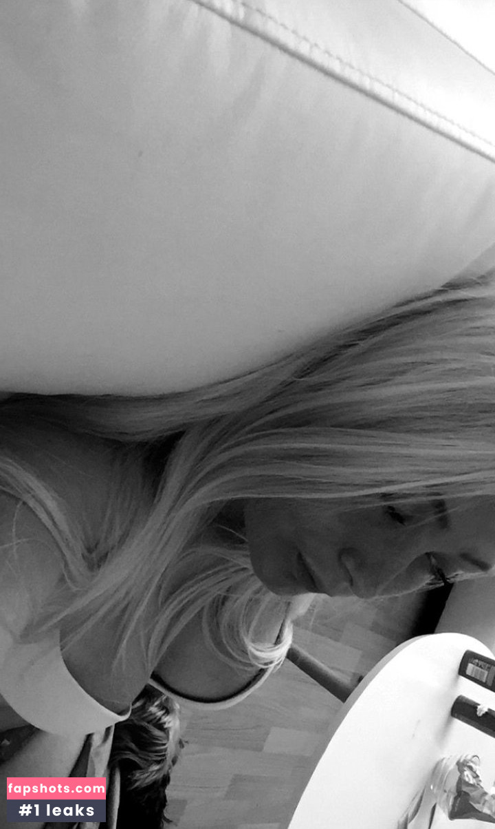 Elise Harritz Hansen gallery photo #59