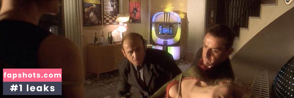 Elise Tielrooy gallery photo #4