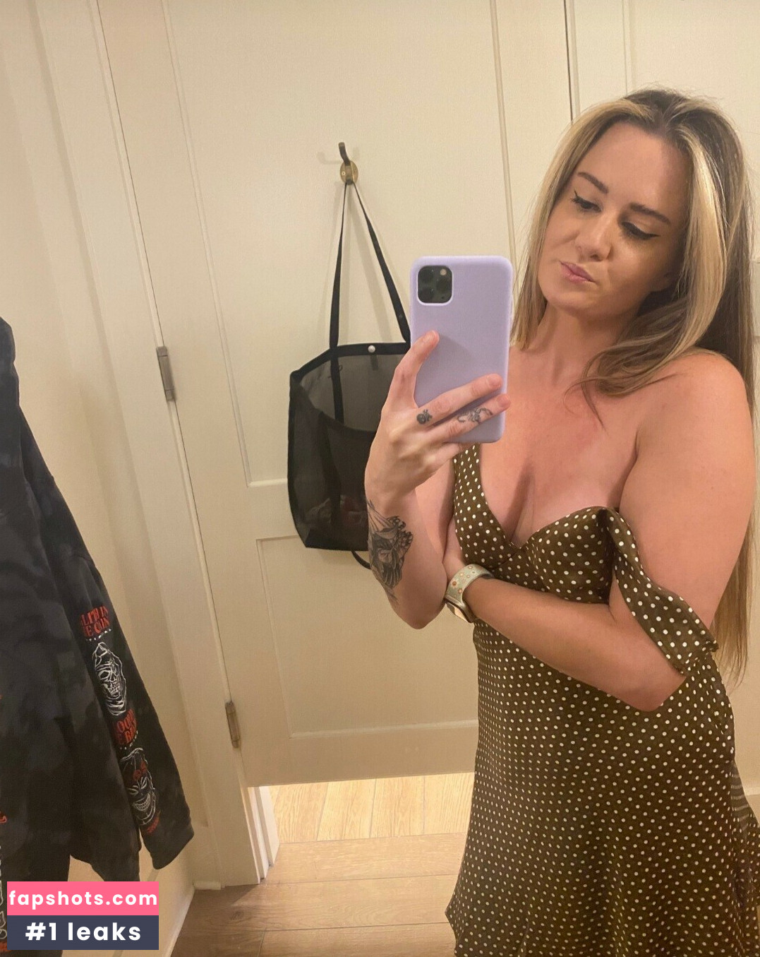 Elisha Helton Nude Leaks OnlyFans Photos #5 - LeakJerk