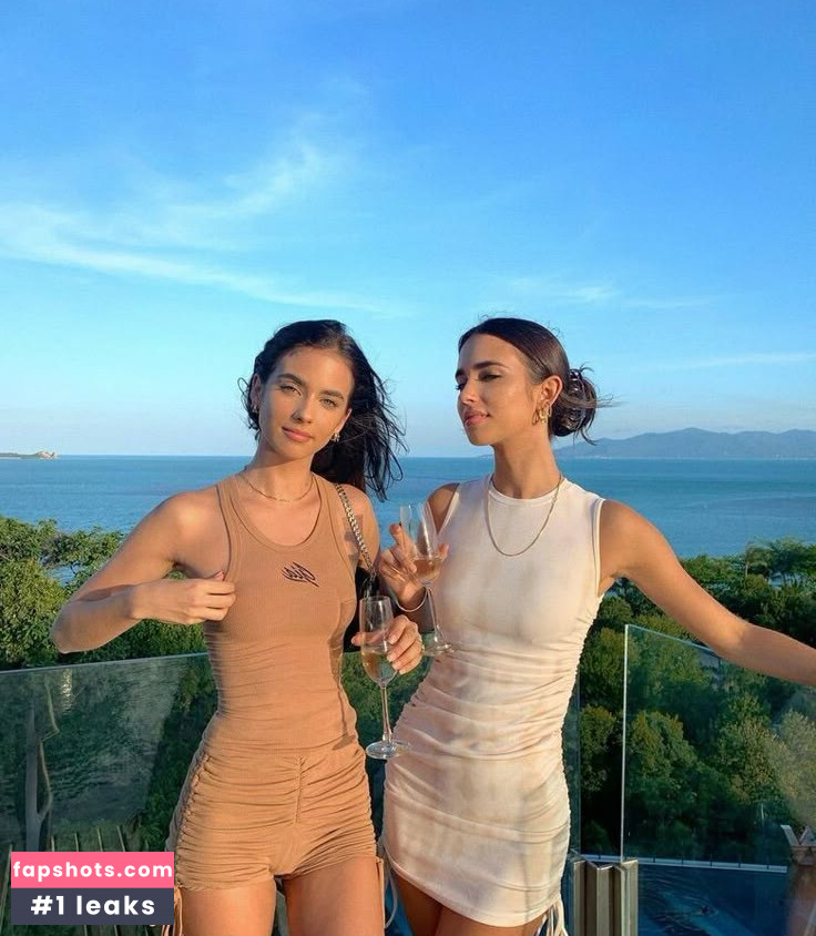 Elisha Herbert gallery photo #28