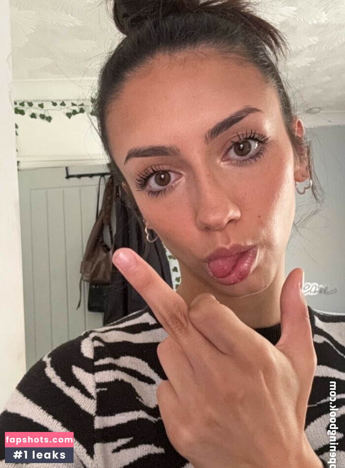 Elisha Walbyoff gallery photo #17