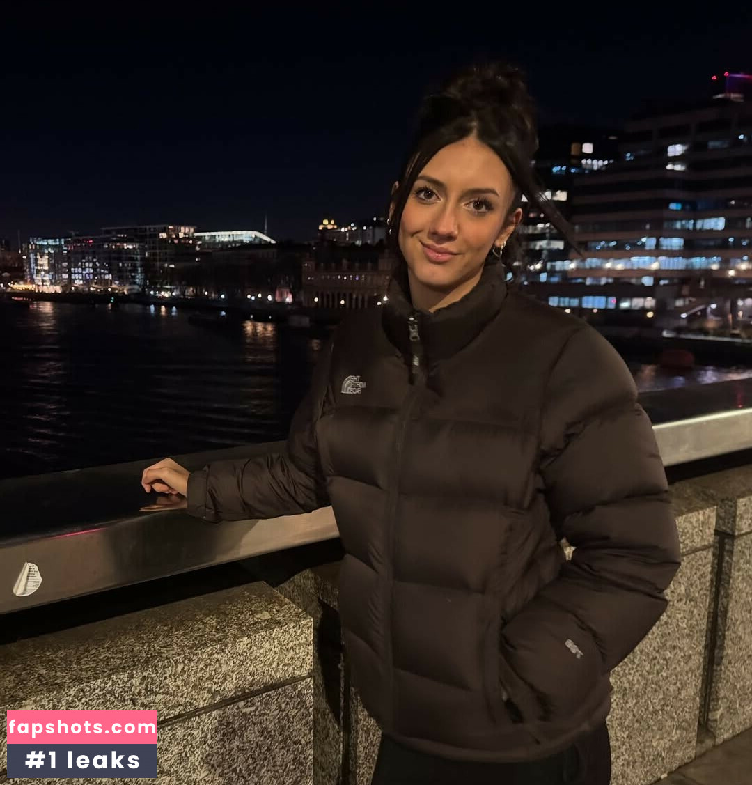 Elisha Walbyoff gallery photo #8