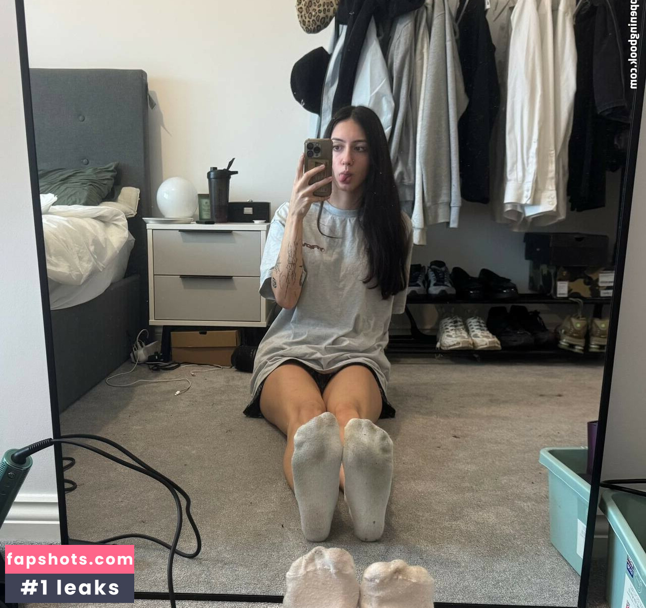 Elisha Walbyoff gallery photo #10