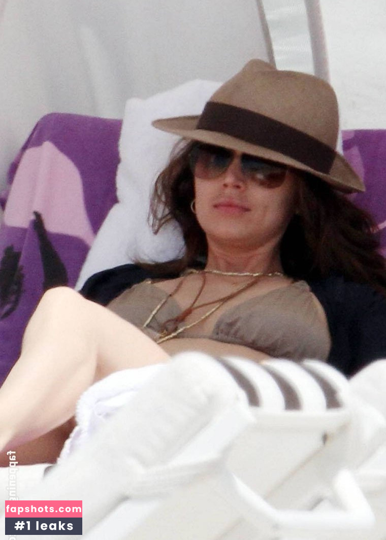 Eliza Dushku gallery photo #135