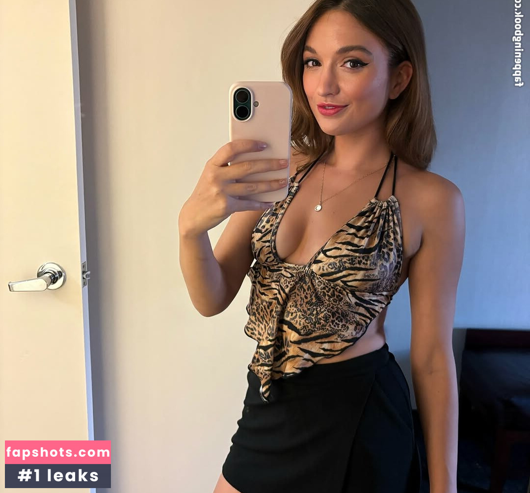 Eliza Jane gallery photo #2