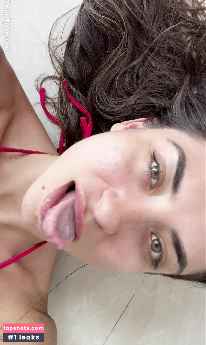 Eliza Sereno gallery photo #12