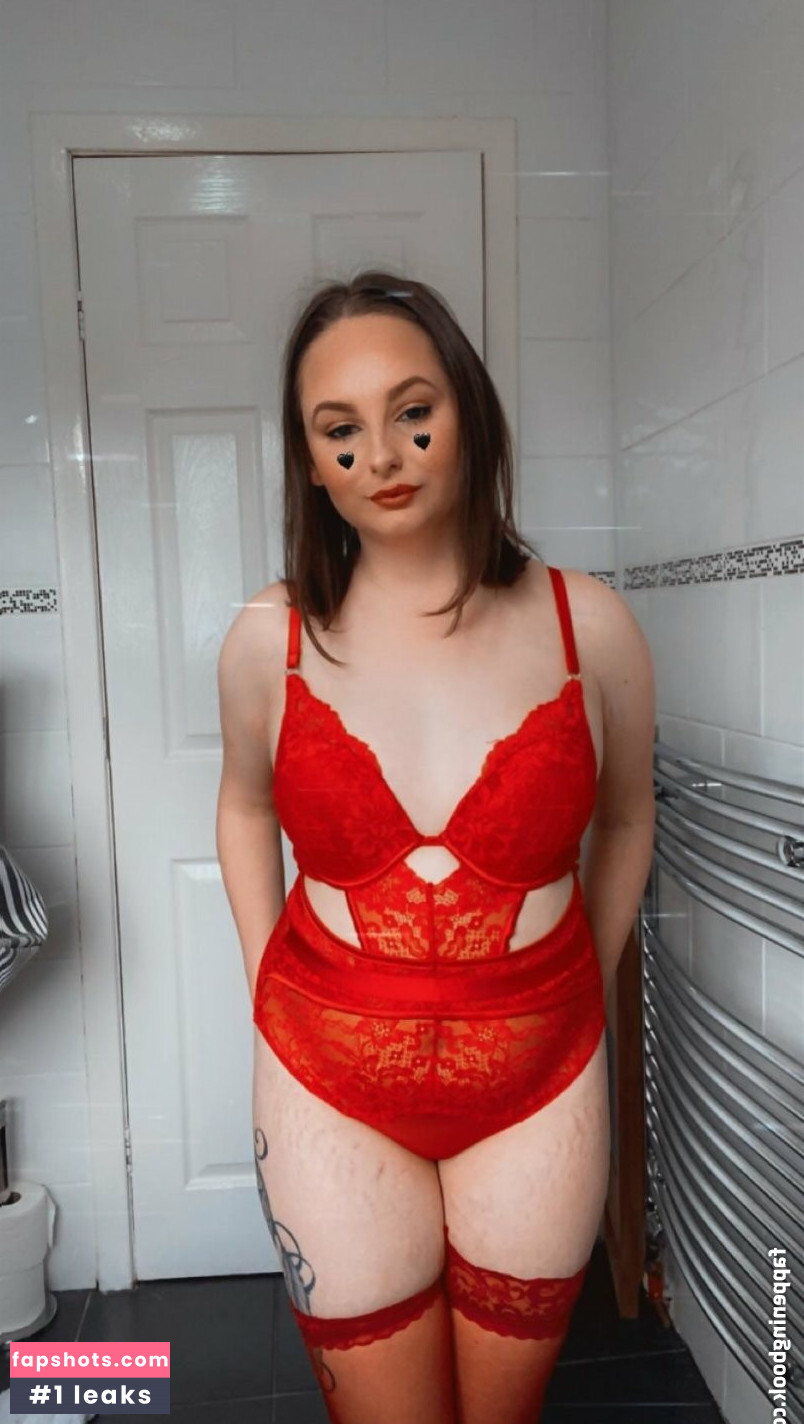 Eliza Smoke gallery photo #2