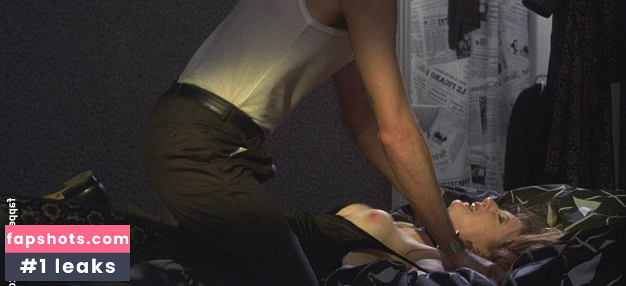 Elizabeth Berrington Nude Leaks OnlyFans Photos #6 - LeakJerk