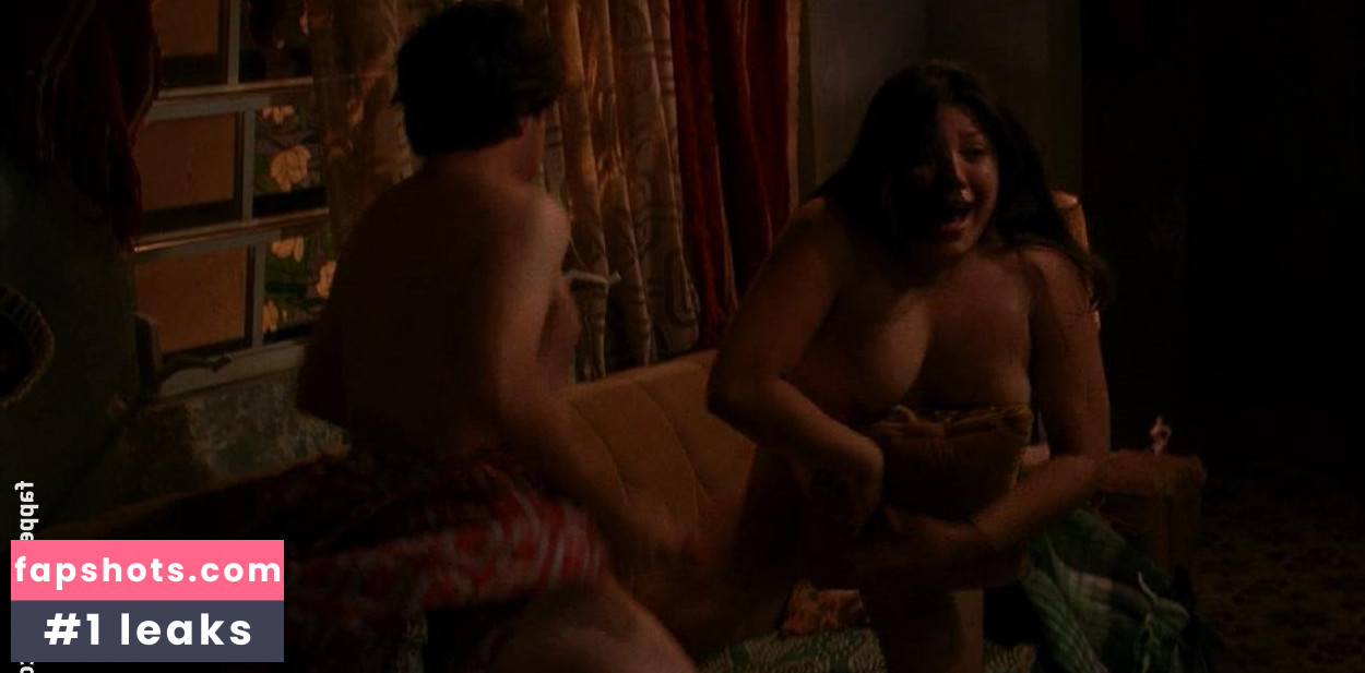 Elizabeth De Razzo gallery photo #22