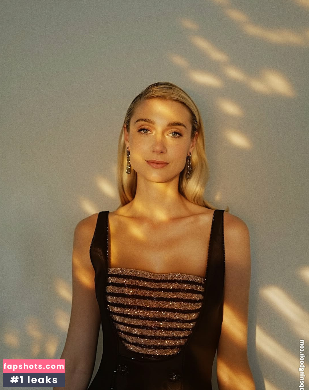 Elizabeth Debicki gallery photo #2