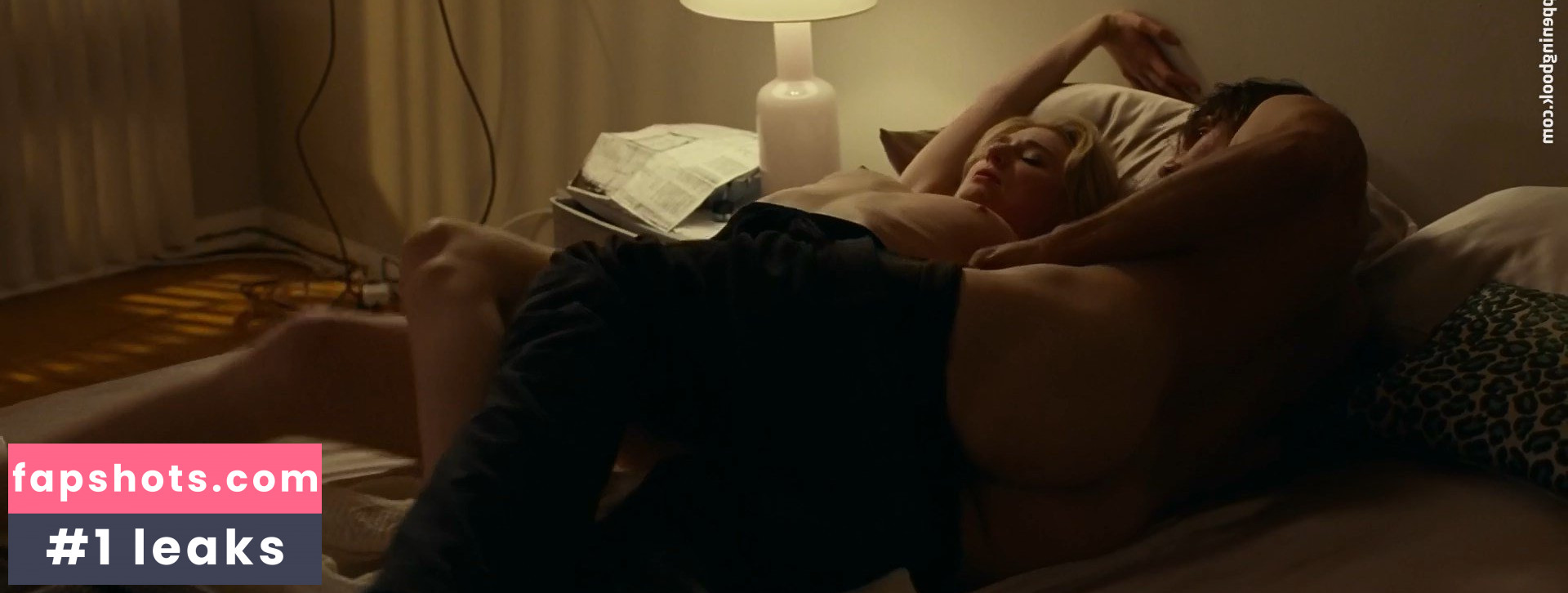 Elizabeth Debicki gallery photo #113