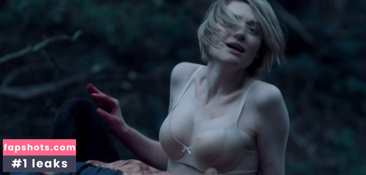 Elizabeth Debicki gallery photo #125