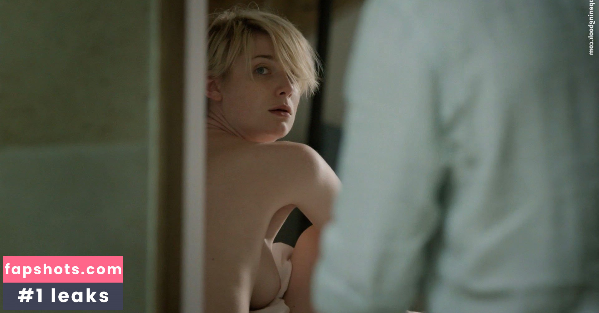 Elizabeth Debicki gallery photo #133
