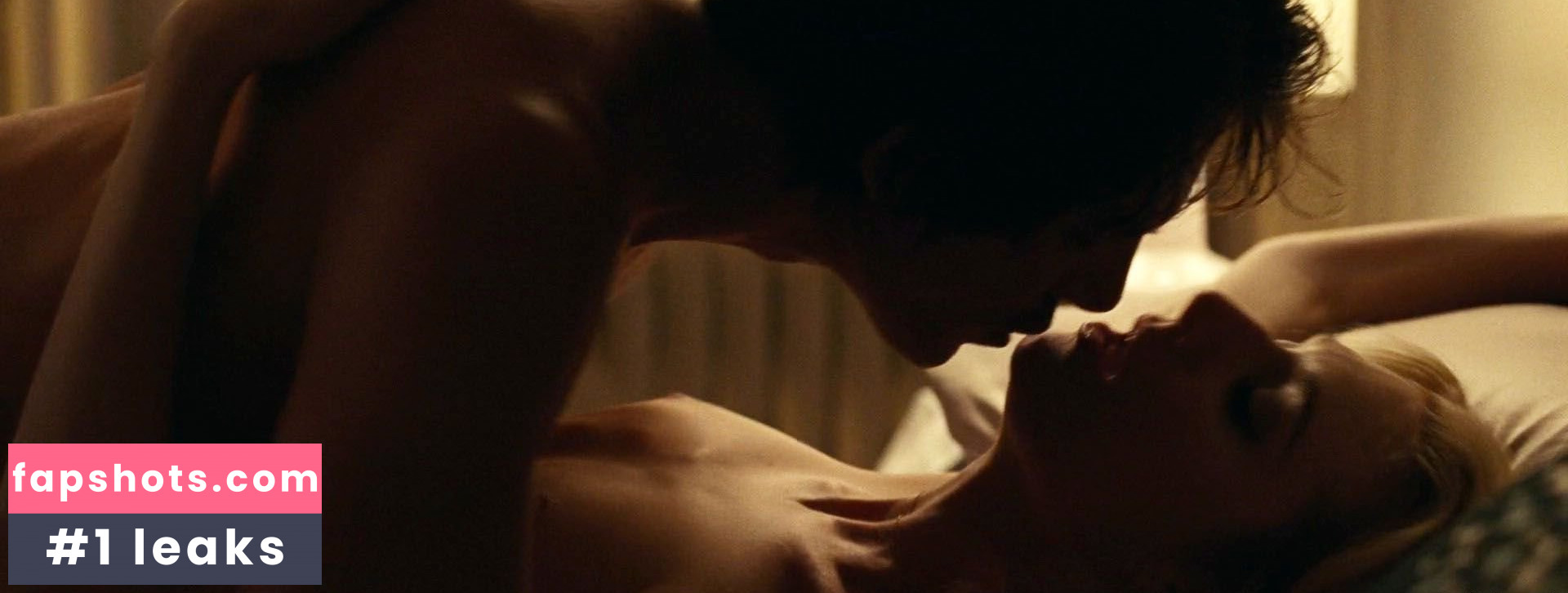 Elizabeth Debicki gallery photo #161