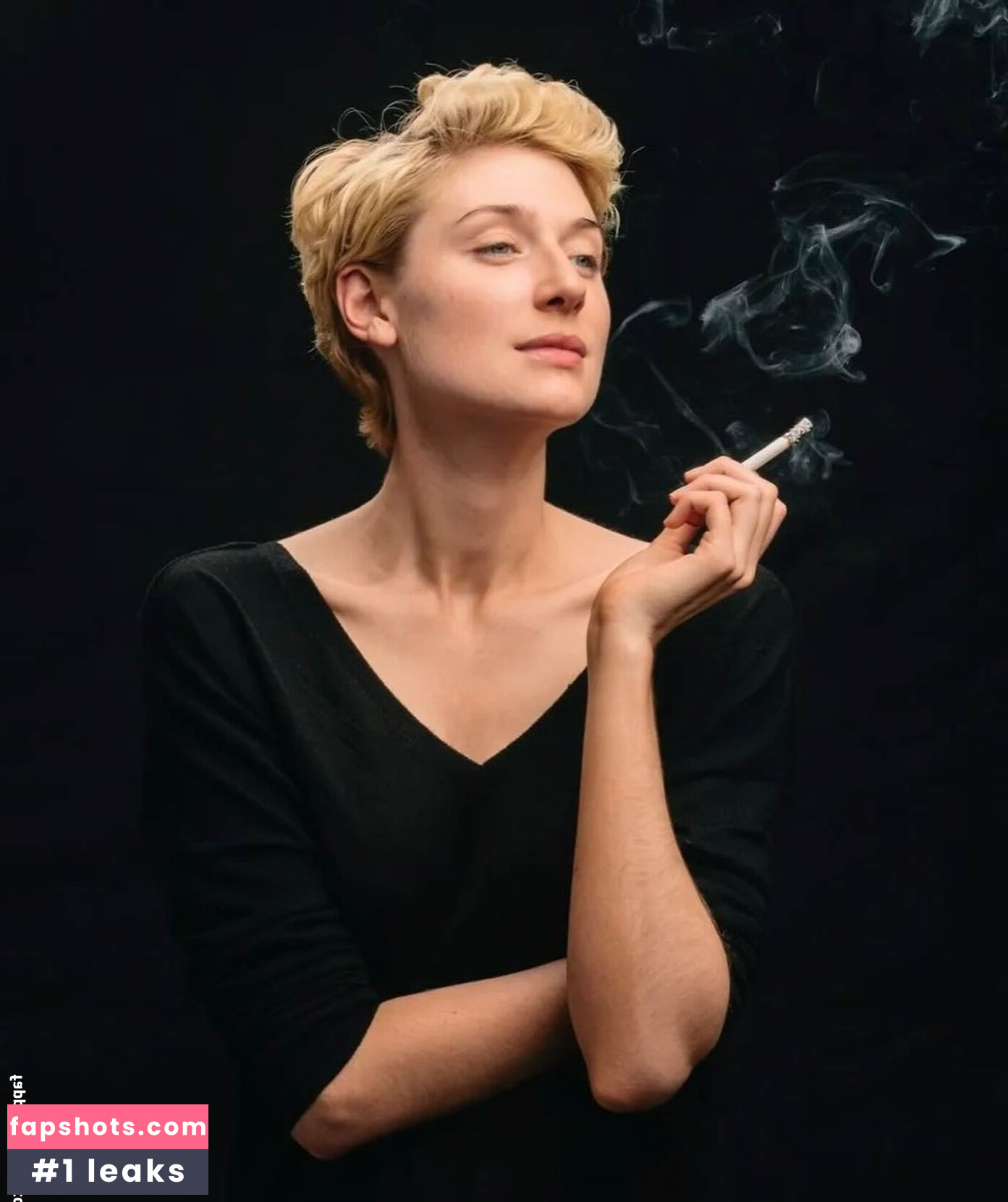 Elizabeth Debicki gallery photo #35
